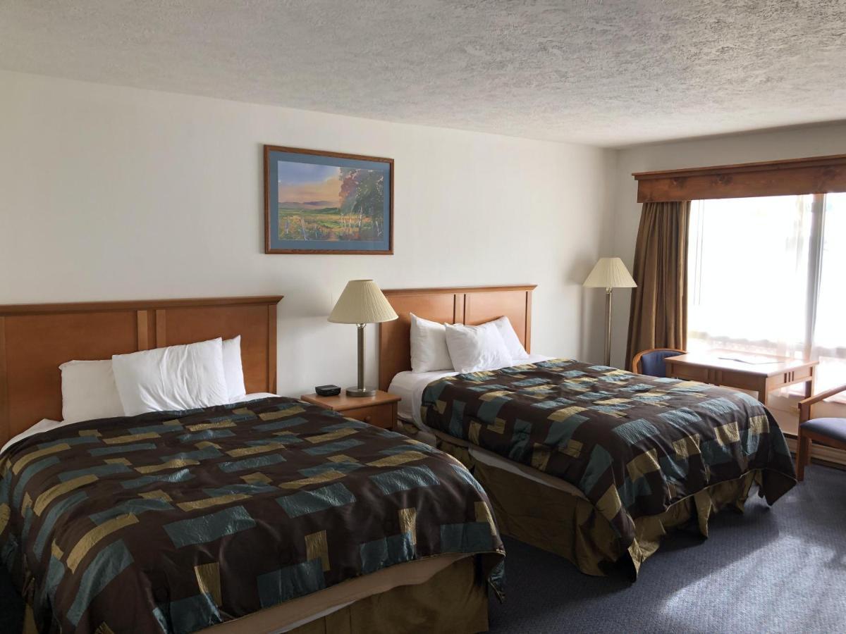 Corn Palace Inn Митчелл Экстерьер фото