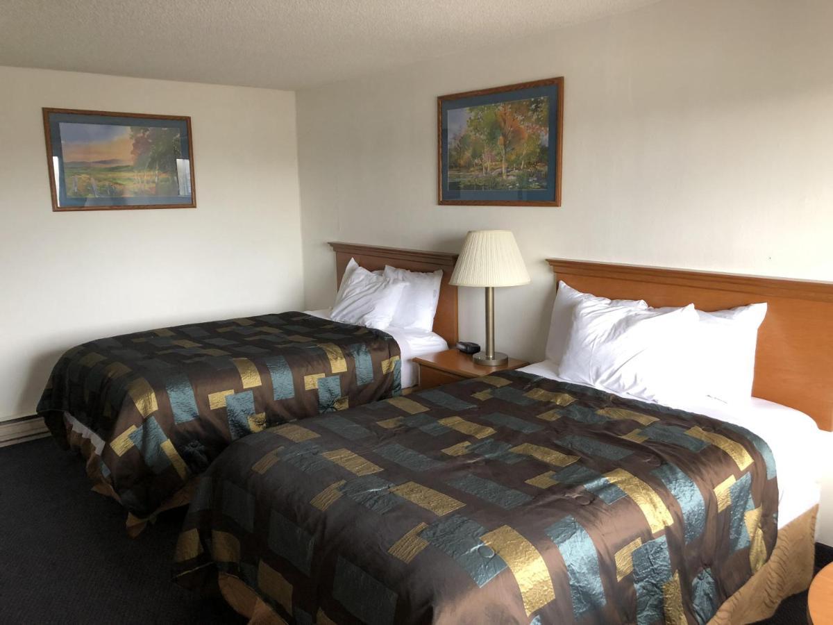 Corn Palace Inn Митчелл Экстерьер фото