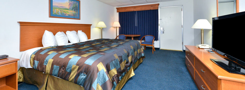 Corn Palace Inn Митчелл Экстерьер фото